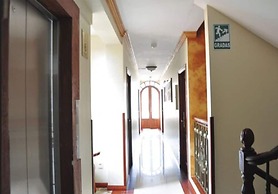 Qantu Hotel