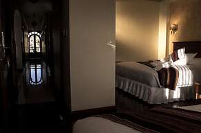 Qantu Hotel