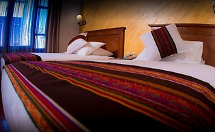 Qantu Hotel