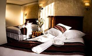 Qantu Hotel