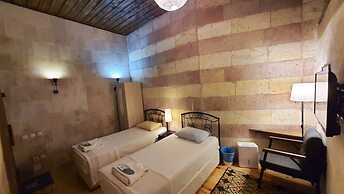 Karadut Cave Hotel