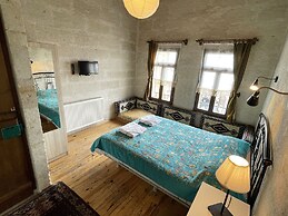 Karadut Cave Hotel