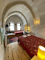 Karadut Cave Hotel