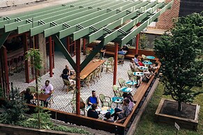 Stamba Hotel