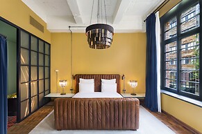 Stamba Hotel