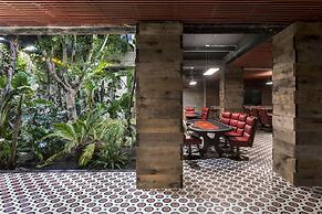 Stamba Hotel