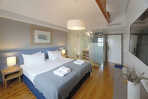 Santa Catarina FLH Suites
