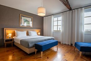 Santa Catarina FLH Suites