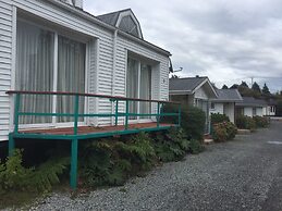 Cabanas Los Pinis