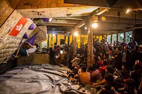 Hostal Climb House - Hostel