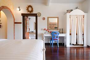 Swiss Valley Hip Resort