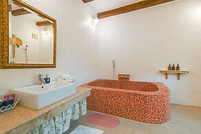 Swiss Valley Hip Resort