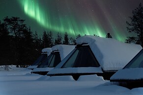 Wilderness Hotel Muotka & Igloos