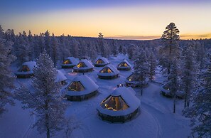 Wilderness Hotel Muotka & Igloos