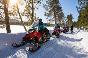 Wilderness Hotel Nellim & Igloos