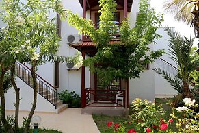 Arkadas Otel