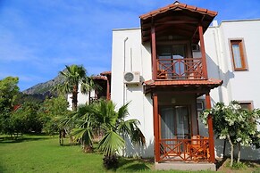 Arkadas Otel