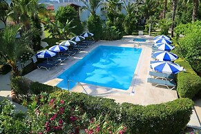 Arkadas Otel