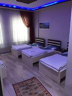Ahranis Hotel