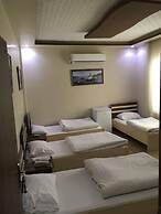 Ahranis Hotel
