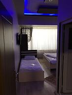 Ahranis Hotel