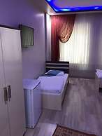 Ahranis Hotel