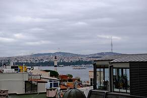 Agora Guesthouse & Hostel