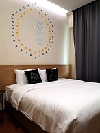 Qlio Hotel