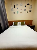 Qlio Hotel