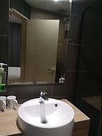 Qlio Hotel