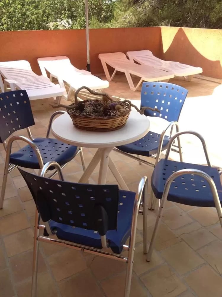 Zhimbad B&B by the sea