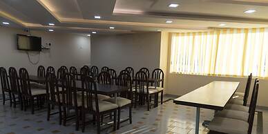 Rajhans Hotel and Resort