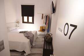 The 8 Rooms House