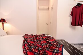 The 8 Rooms House