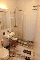 The 8 Rooms House