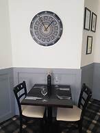 The Old Cross Inn