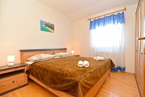 Apartment Vili 351