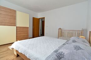 Apartment Vili 351