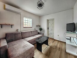Apartment Vili 351