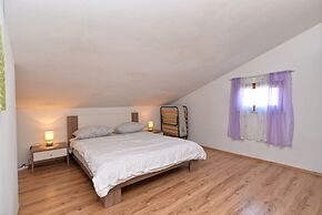Apartment Vili 351
