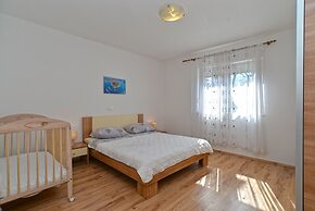 Apartment Vili 351