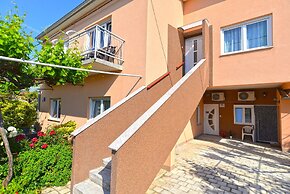 Apartment Vili 351