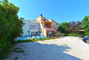 Apartment Vili 351