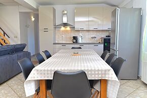 Apartment Vili 351