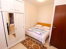 Apartment Mila 395