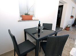 Apartment Mila 395