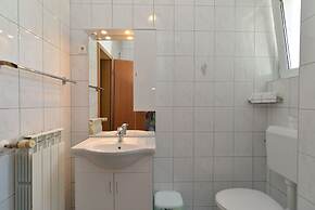 Apartment Mila 395