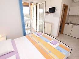 Apartment Mila 395