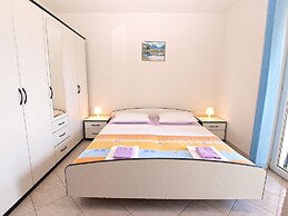 Apartment Mila 395