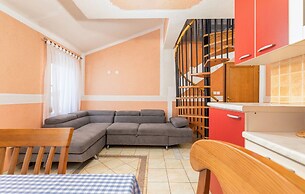 Apartment Manda 709